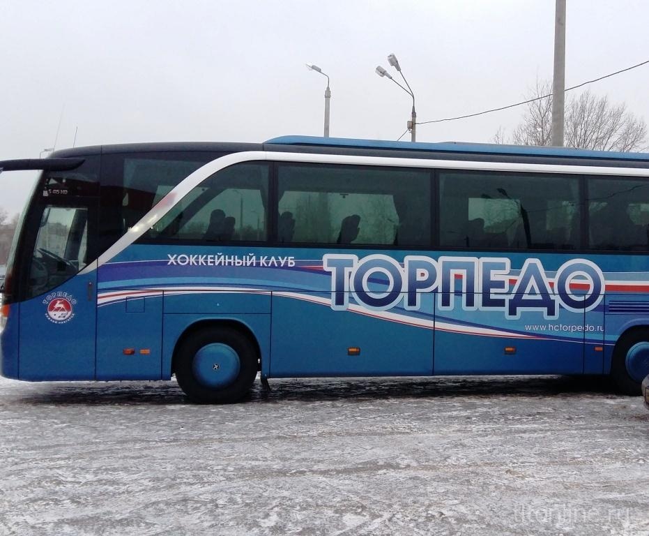 Бузулук тольятти автобус. Автобус хк Спутник. Самарский автовокзал автобусные площадки.