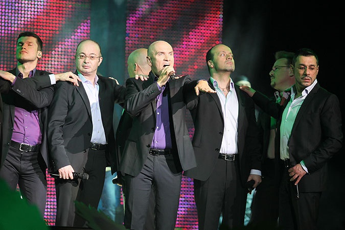 хор турецкого дворец спорта. хор турецкого в челябинске 2022. группа хор турецкого. хор турецкого дворец спорта. хор турецкого интервью ок.