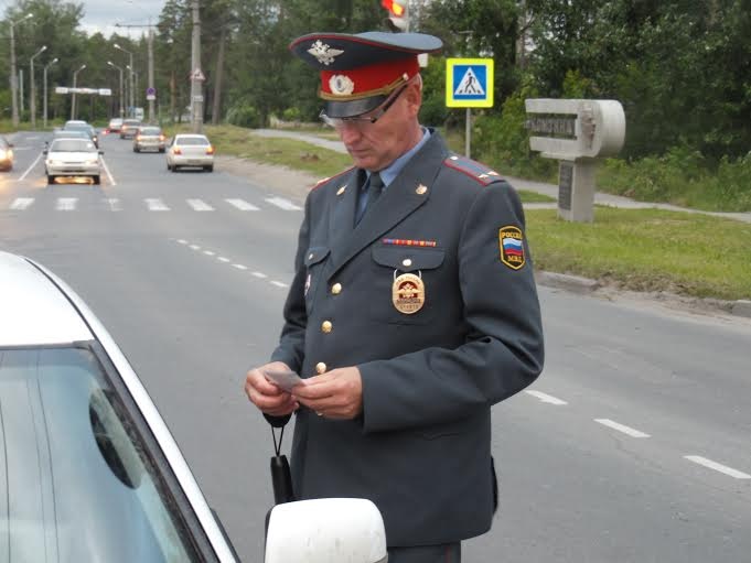 Гибдд тольятти телефон. ГИБДД Тольятти. Подполковник ГИБДД. Подполковник ГИБДД Тольятти.