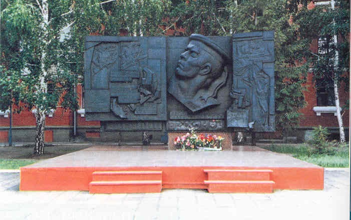 Евгений Александрович Никонов
